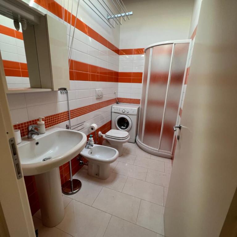 La mansarda in centro - Appartamento con 1 Camera da Letto - 17