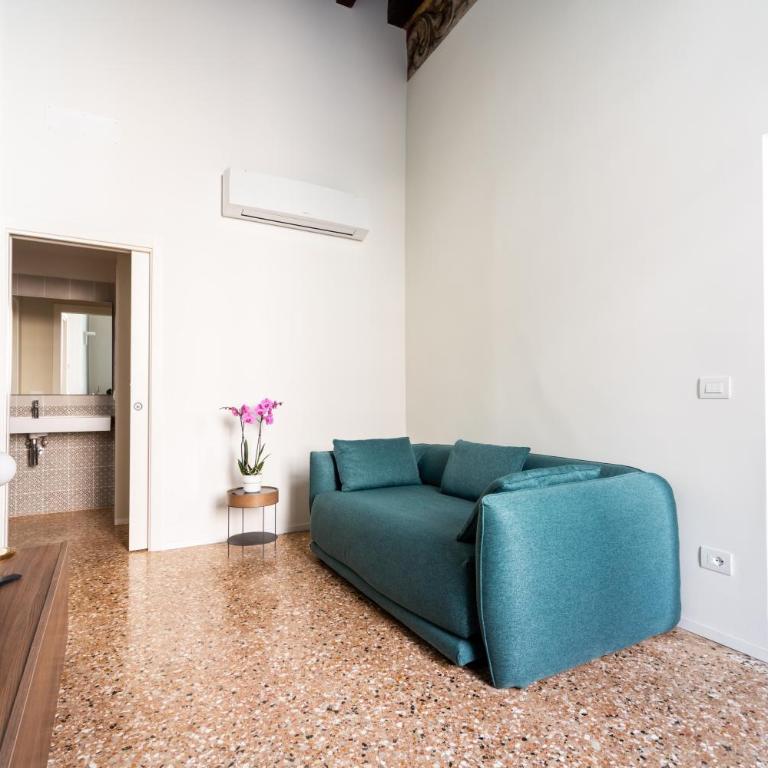 Palazzo Miracoli Apartments - Deluxe Apartment - 9