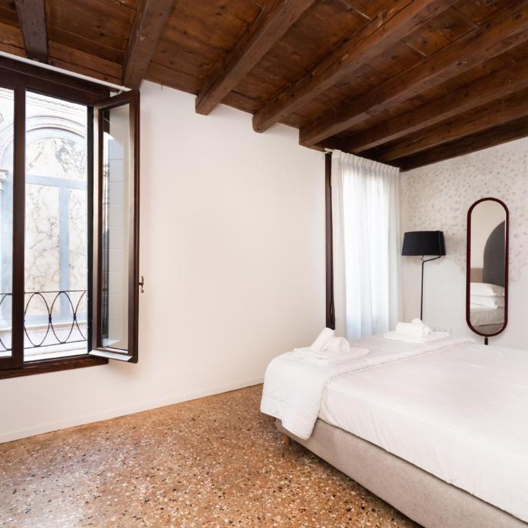 Palazzo Miracoli Apartments - Superior Apartment - 9