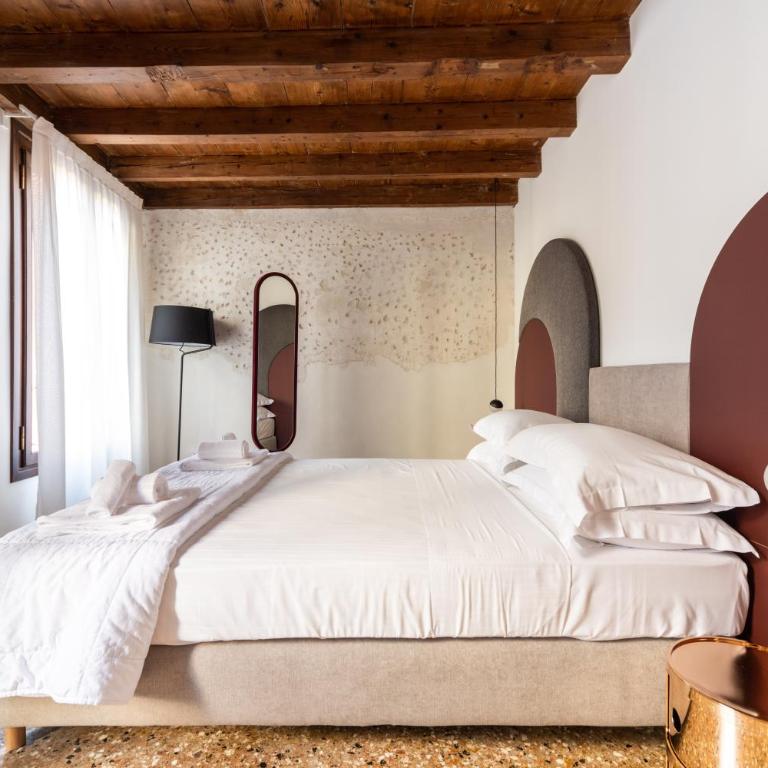 Palazzo Miracoli Apartments - Superior Apartment - 6