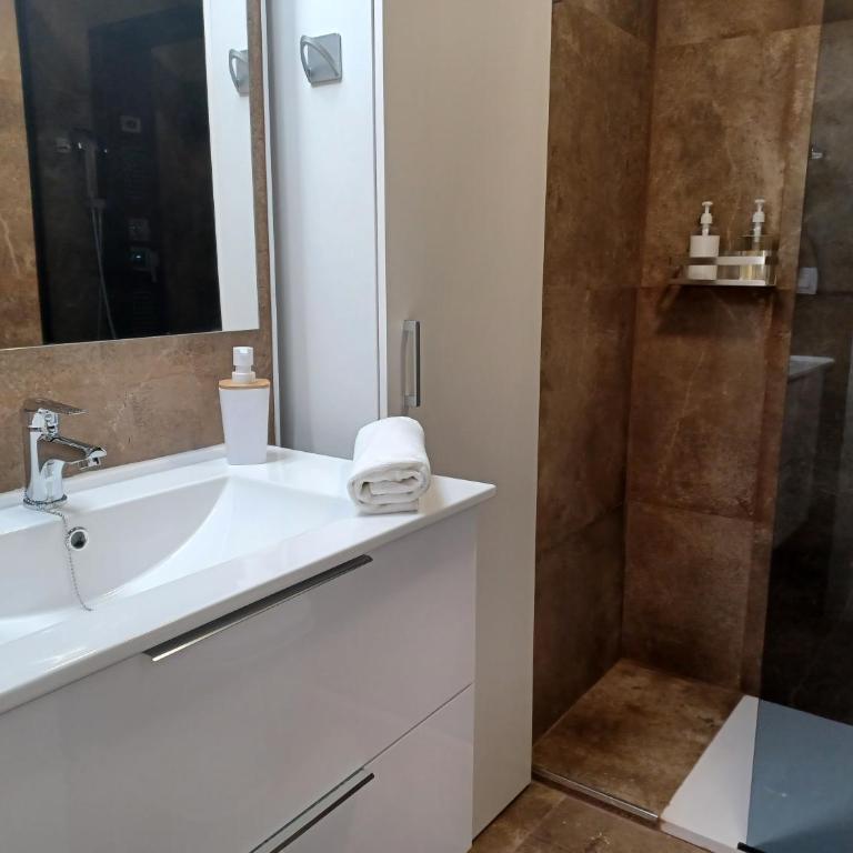 Apartamento acogedor junto a Calle Betis, TRIANA-LOS REMEDIOS - Apartamento Estudio - 13