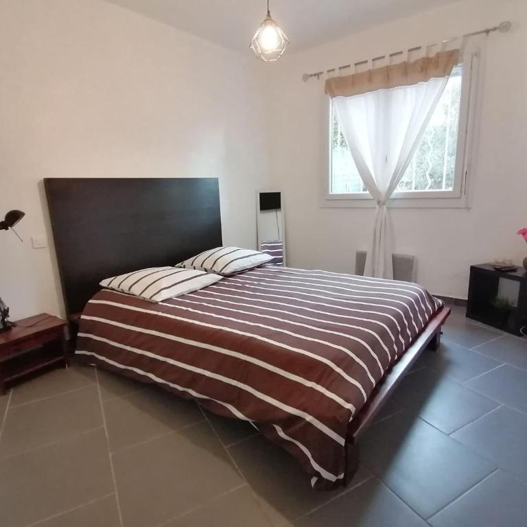 La Maison du soleil & du sourire - Two-Bedroom House - 15