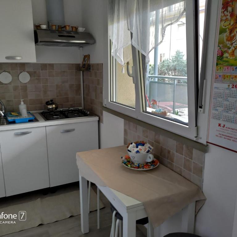 B&B San Vitale - Camera Matrimoniale Deluxe con Bagno Privato - 2