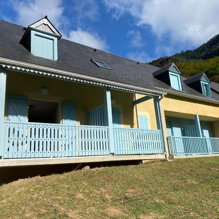Joli chalet 60m2 proche du centre. parking. balcon - Appartement 2 Chambres - 7