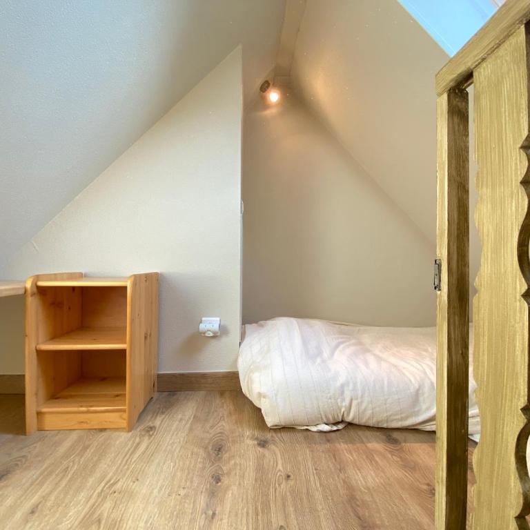 Joli chalet 60m2 proche du centre. parking. balcon - Appartement 2 Chambres - 14