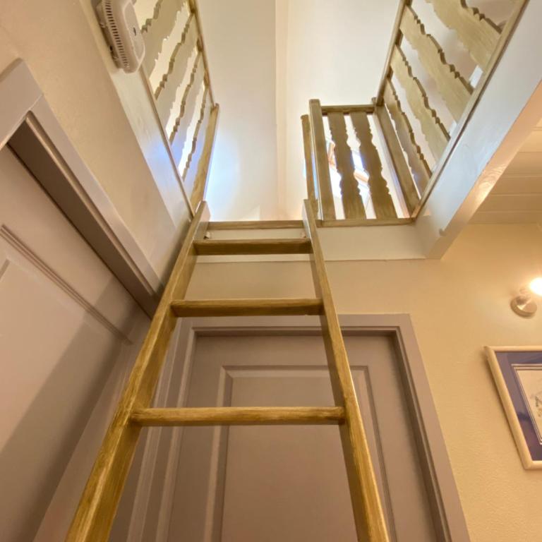 Joli chalet 60m2 proche du centre. parking. balcon - Appartement 2 Chambres - 17