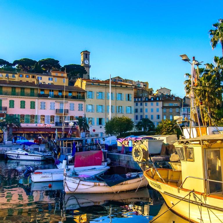 Ideal congress and vacation LIVE IN VILLA PARADOR - Appartement - 21