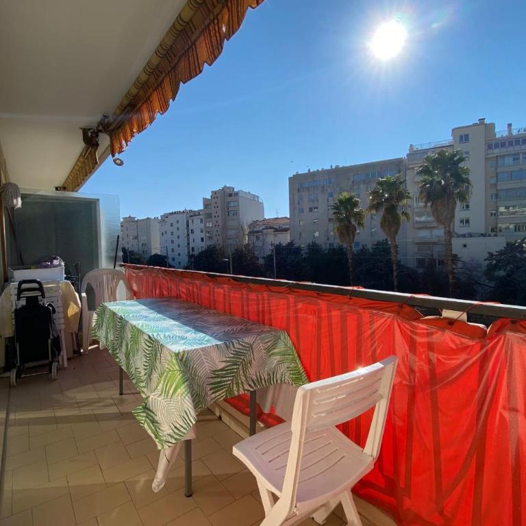 2 rooms facing south 300m from the Croisette LIVE IN LE BOSQUET - Appartement - 11