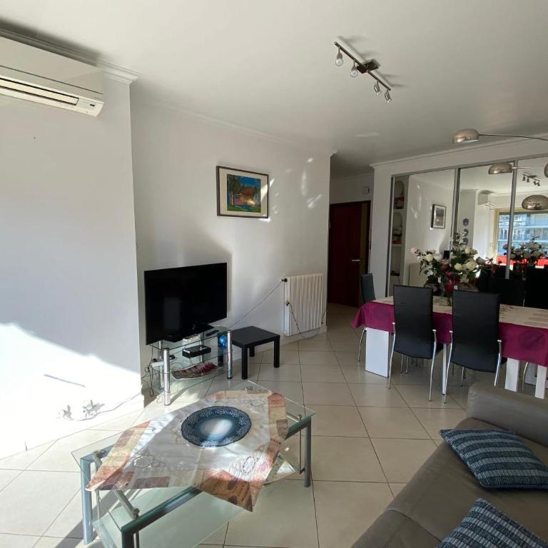 2 rooms facing south 300m from the Croisette LIVE IN LE BOSQUET - Appartement - 4