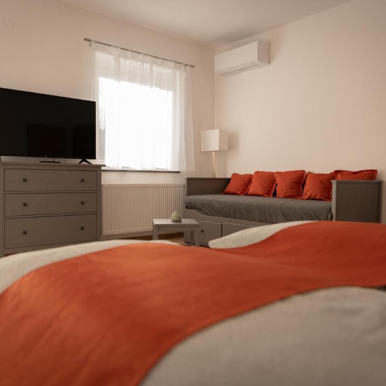 CLAUS RESCH APPARTEMENTS - E-Bike, Wandern, Minigolf, Familie, Urlaub an der Weinstraße - Grande Chambre Double - 14