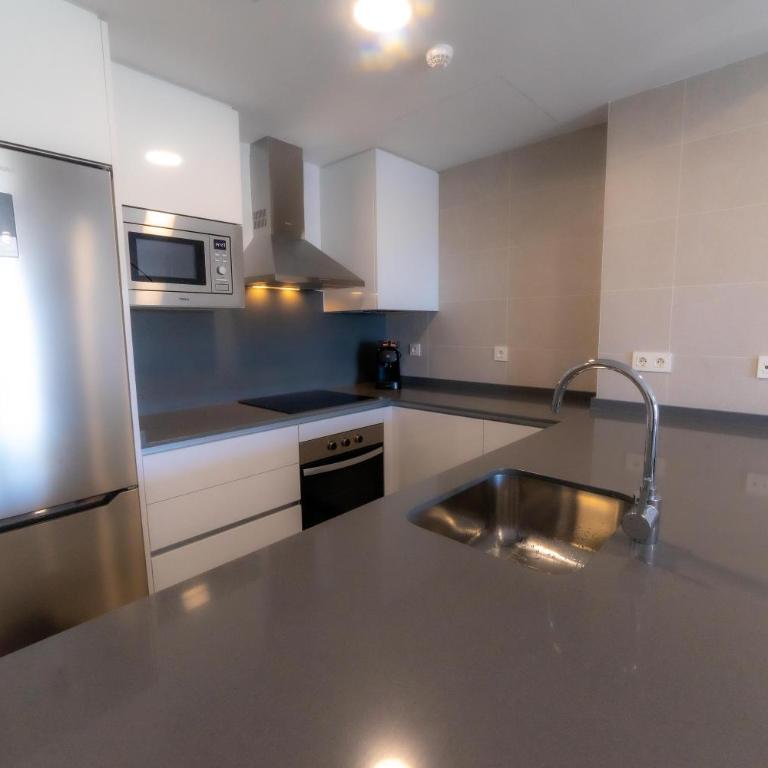 Aqua Apartments Bellamar, Marbella - Three-Bedroom Apartment - 15