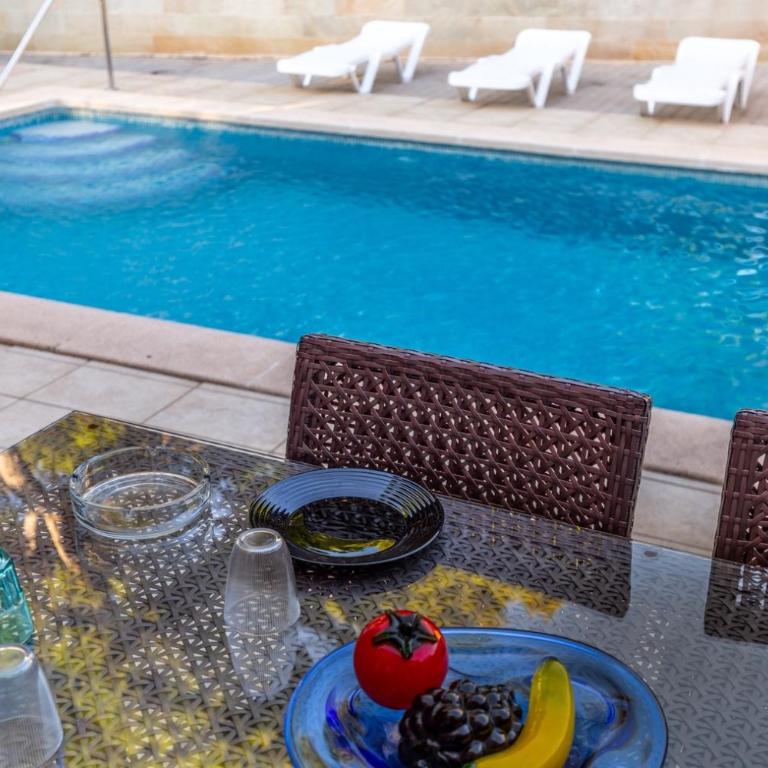 Villa Malen'S - Three-Bedroom House - 1