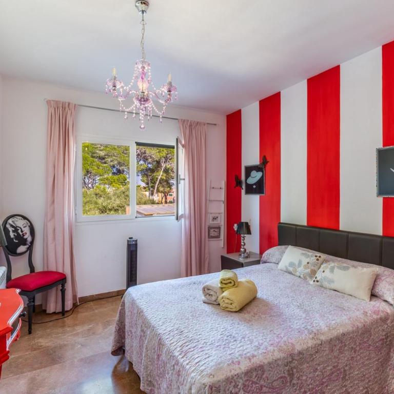 Villa Malen'S - Three-Bedroom House - 10
