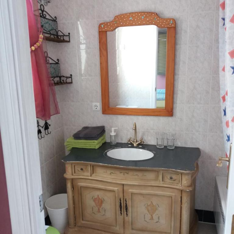 Bungalow con encanto, 100m2, a 800 m de la playa - Casa de 2 dormitorios - 35