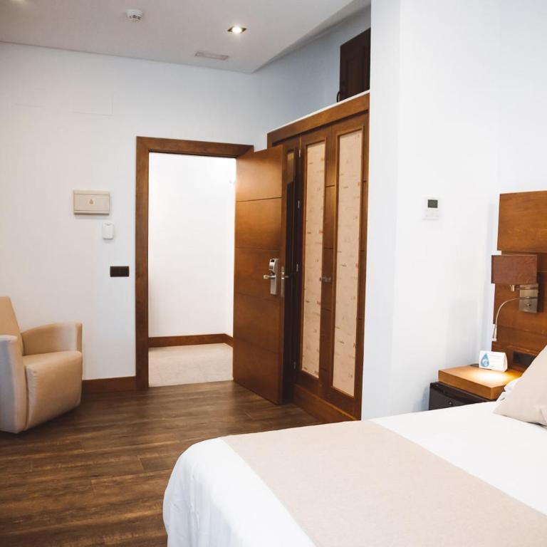 Ferreira Hostal Boutique - Habitación Doble Estándar - 12