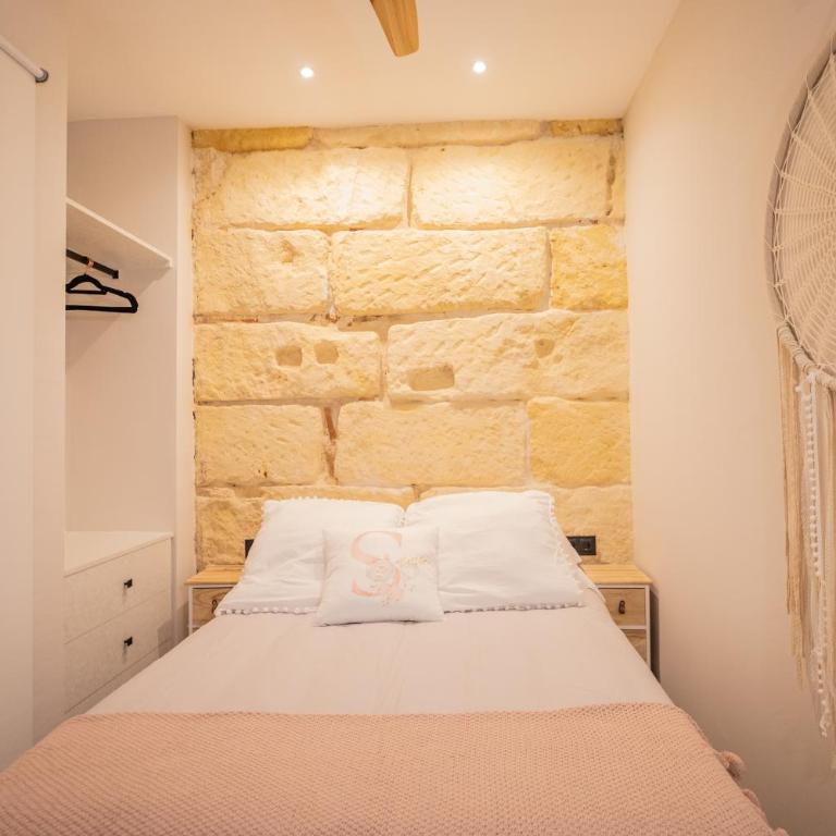 Nabrisa apartamento moderno en pleno centro con opción a parking - Apartamento de 2 dormitorios - 42