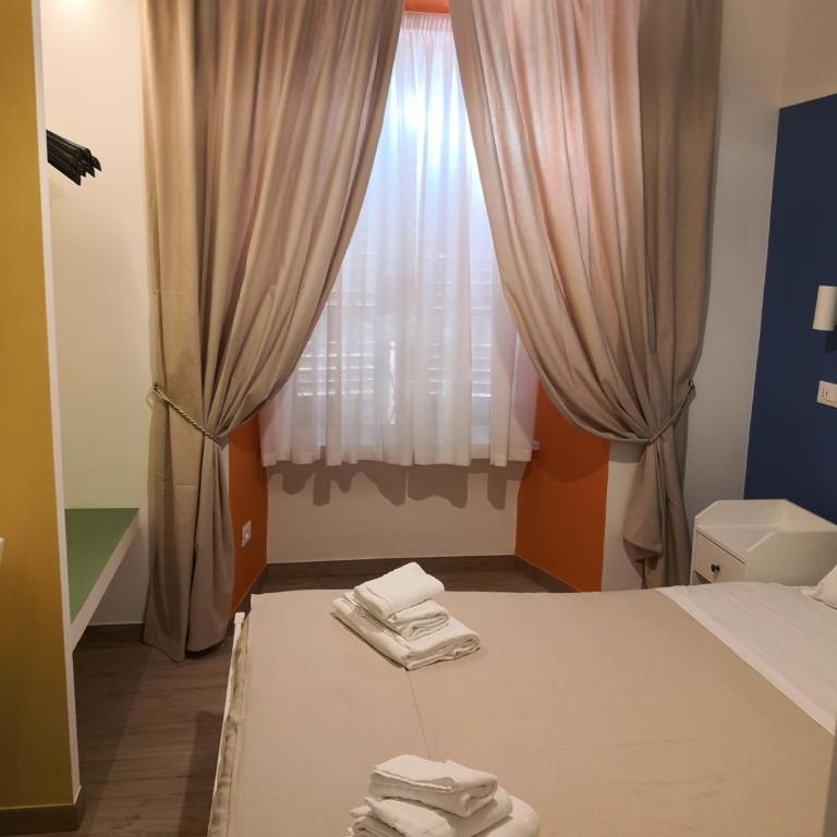 Vatican Italian rooms - Zimmer mit Kingsize-Bett - 2