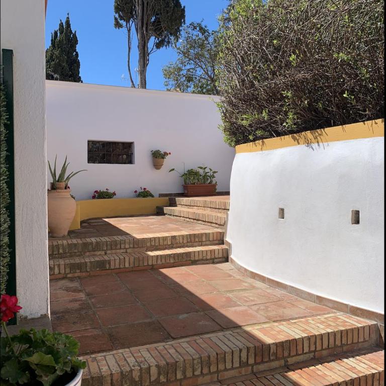 Novedad Suite Céntrico con Porche y Jardín - Apartamento de 1 dormitorio - 26