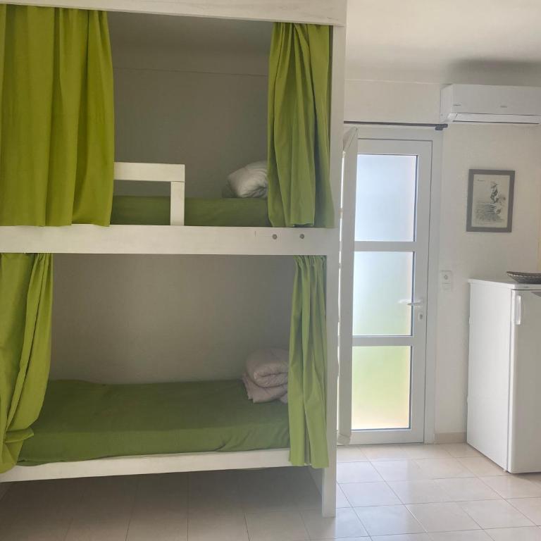 studio, jardin, parking à 100 m de la plage - Studio - 8