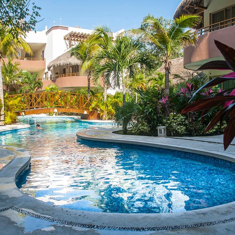 Spacious Penthouse with Private Rooftop in Gated Community - Apartamento de 2 dormitorios - 26
