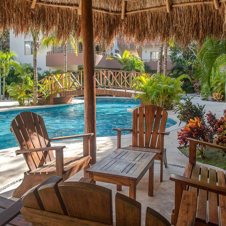 Spacious Penthouse with Private Rooftop in Gated Community - Apartamento de 2 dormitorios - 28