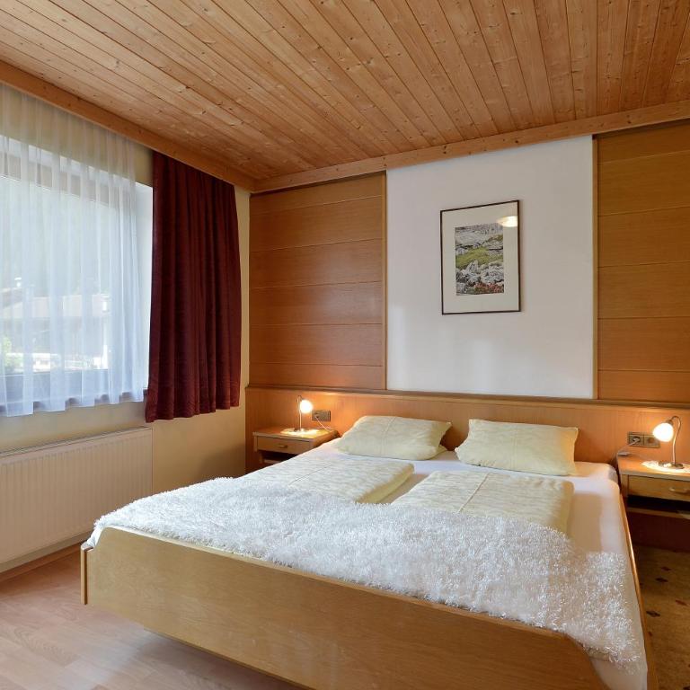 Landhaus Stefanie - Apartment mit 2 Schlafzimmern und Balkon - 5