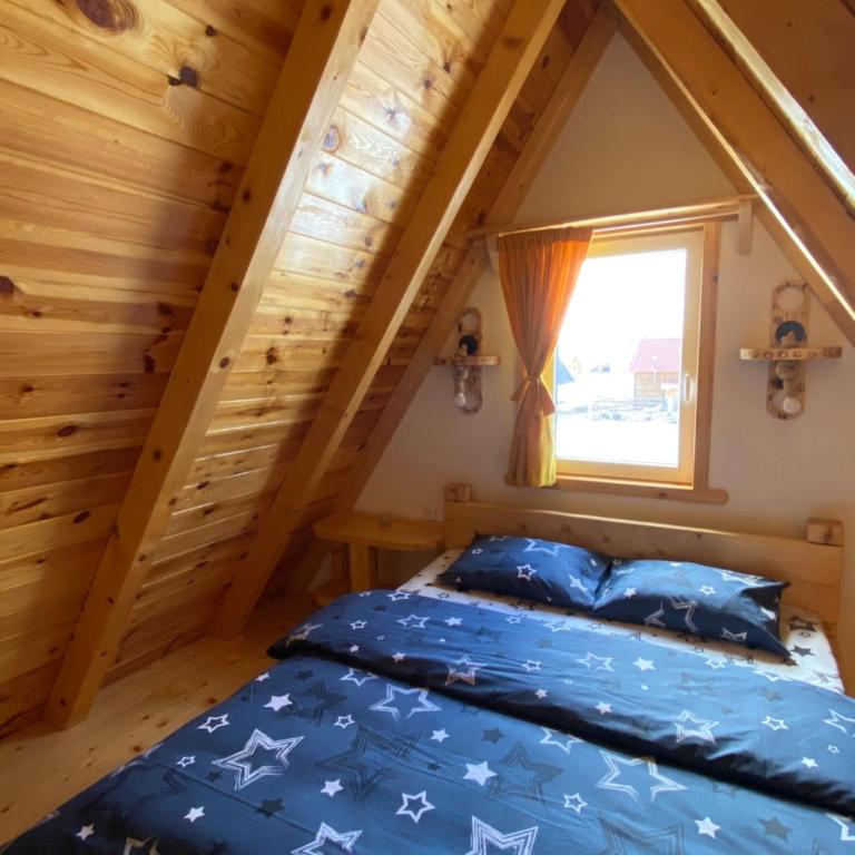 Cottage Angel - Two-Bedroom House - 27