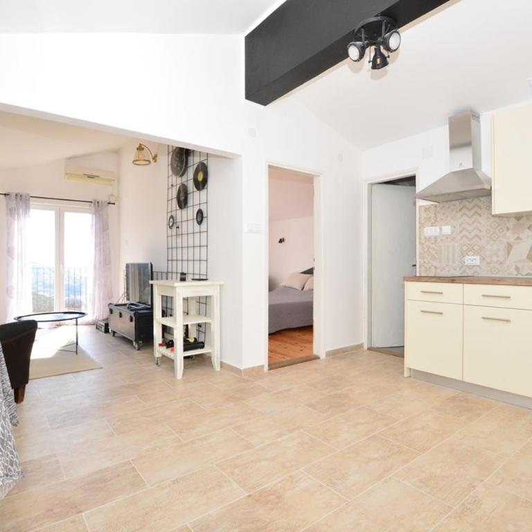 Olive apartments - One-Bedroom Apartment - 6