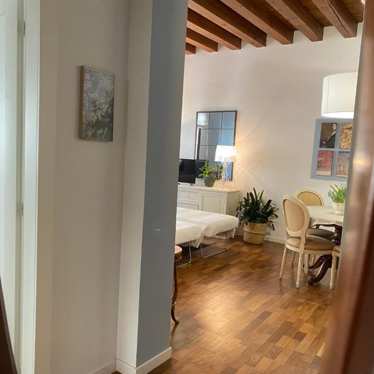 SANTA CATERINA: charming apartment TREVISO - Appartamento con 1 Camera da Letto - 28
