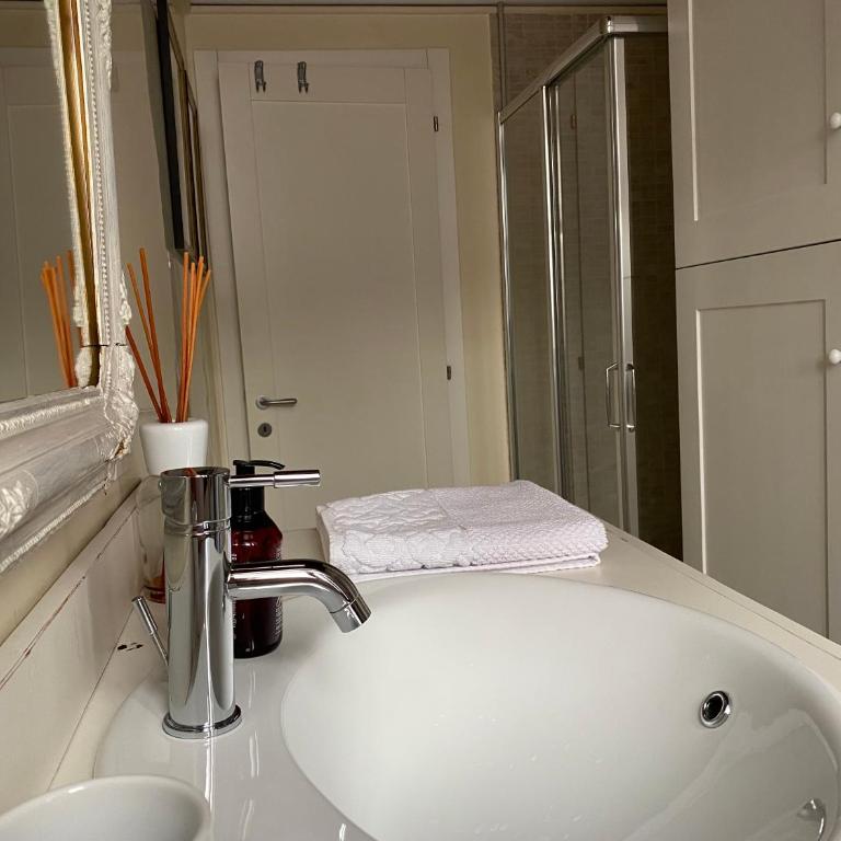 SANTA CATERINA: charming apartment TREVISO - Appartamento con 1 Camera da Letto - 41