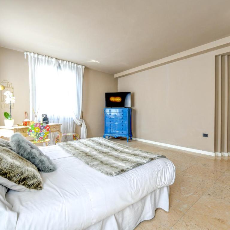 Prestige Suite Sirmione - Camera King Deluxe - 8