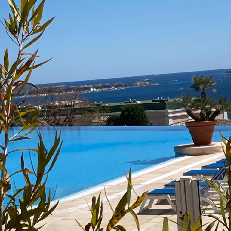 Profitez du Festival du Soleil de Cannes - Appartement 1 Chambre - 3