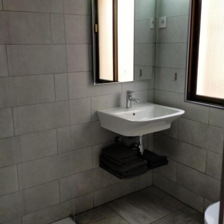 Apartamentos Casa Blanca - Apartamento de 2 dormitorios con vistas frontales al mar (4 adultos) - 7