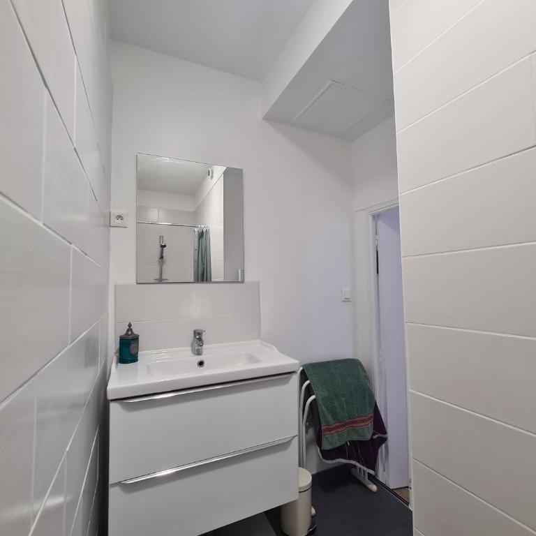 Le Phare Dieppois by JPS Holiday - Chaleureux appartement au cœur de Dieppe - Appartement Supérieur - 5
