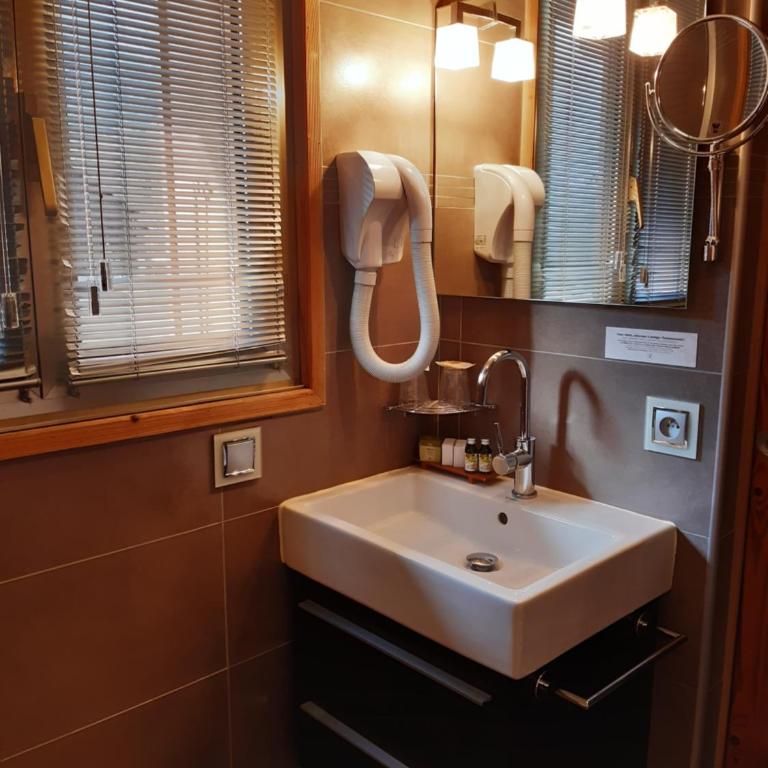 Aiguille du Midi - Hôtel & Restaurant - Alpines Double or Twin Room - 6