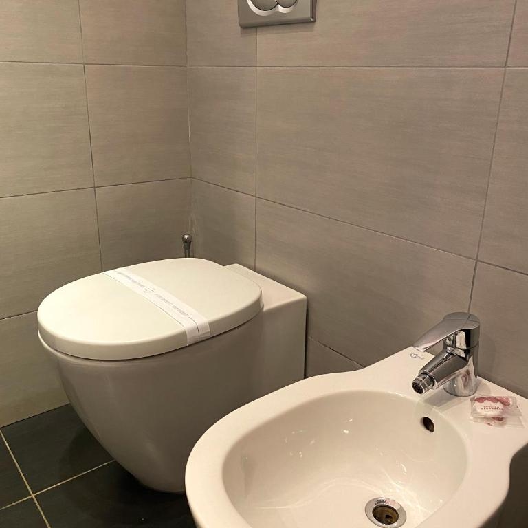 Cameracaffè sul Lago - Standard Double or Twin Room with Garden View - 5