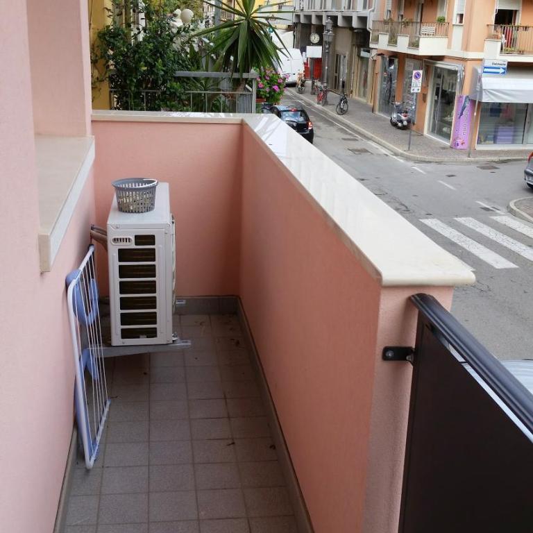 Casa Mafalda - Camera Matrimoniale con Balcone - 9