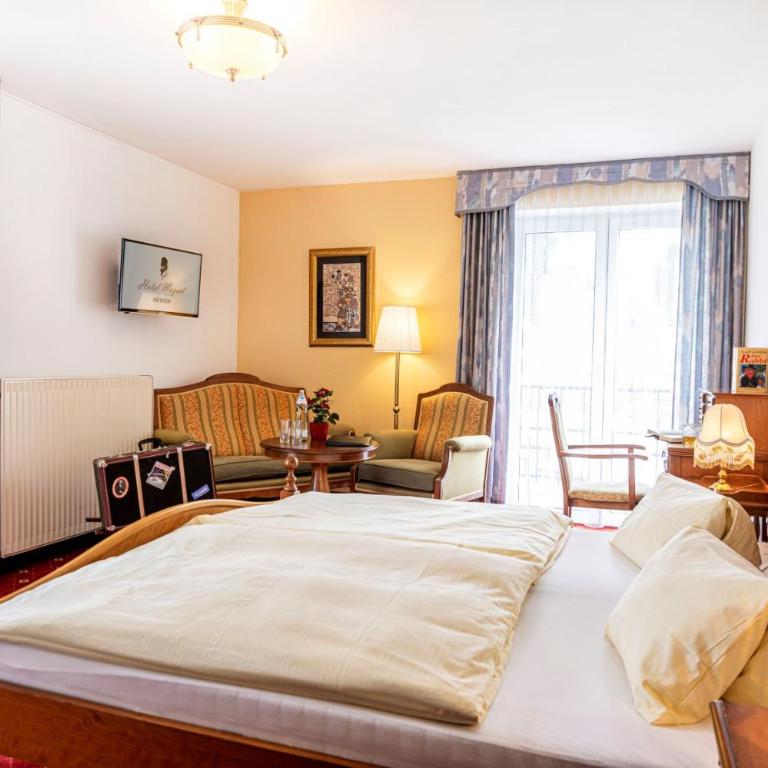 Kurhotel & Hotel Mozart - Doppelzimmer mit Balkon - 4