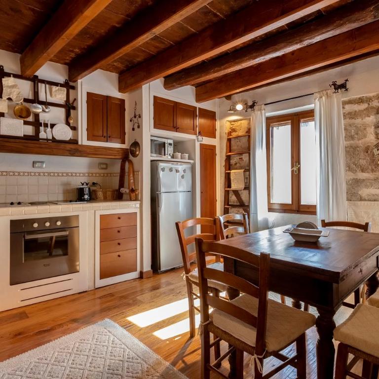 Chalet vista mare Free wi-fi e Aria condizionata - Two-Bedroom Apartment - 1