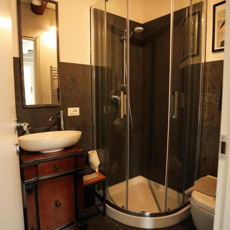 Rio Marin with floating gondolas view - One-Bedroom Apartment - 20