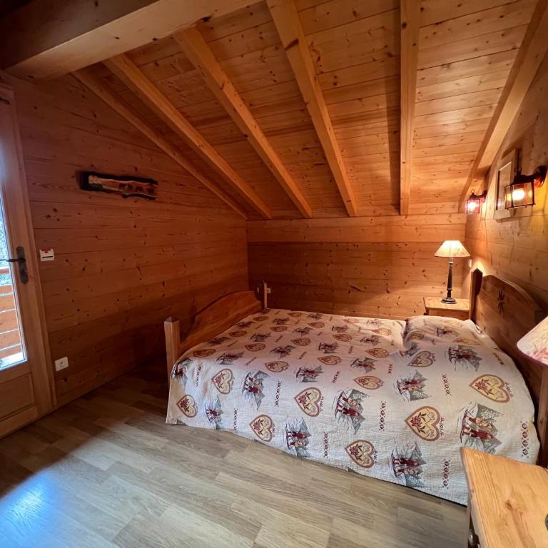 AULP DE SUZ 1 - Demi chalet avec vue montagnes, proche arrêt de navettes - Wifi- Garage et parking - Appartement 2 Chambres avec Vue sur la Montagne - 10