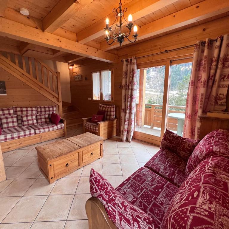 AULP DE SUZ 1 - Demi chalet avec vue montagnes, proche arrêt de navettes - Wifi- Garage et parking - Appartement 2 Chambres avec Vue sur la Montagne - 9