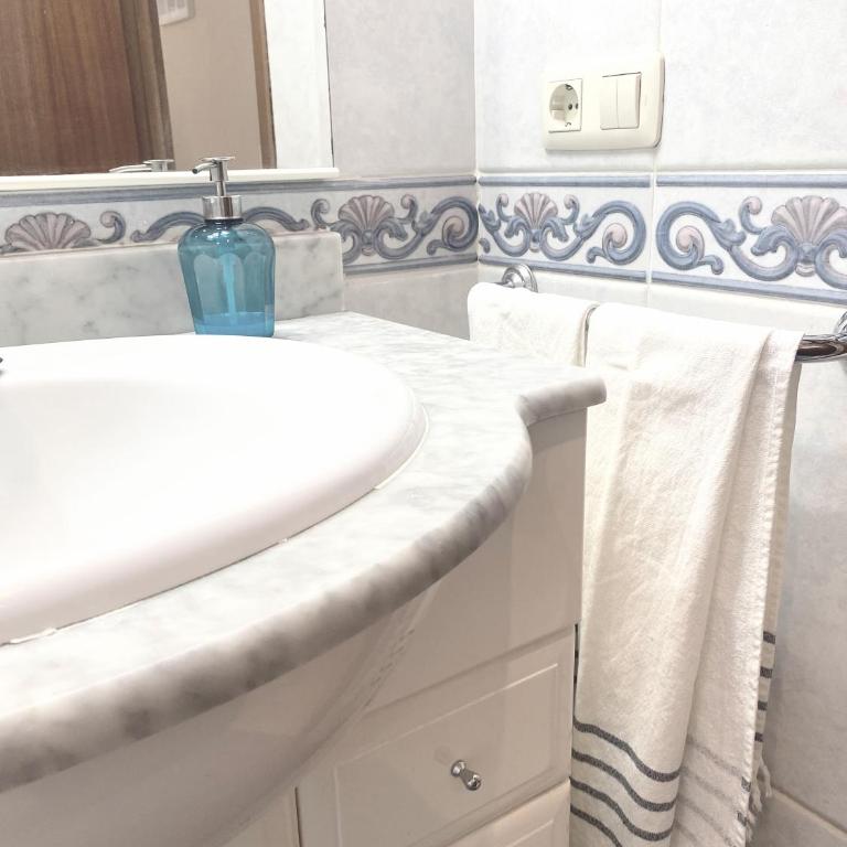 Apartamento Playa Levante renovado con vistas maravillosas Don Miguel 1 Deluxe - Apartment mit 2 Schlafzimmern - 94
