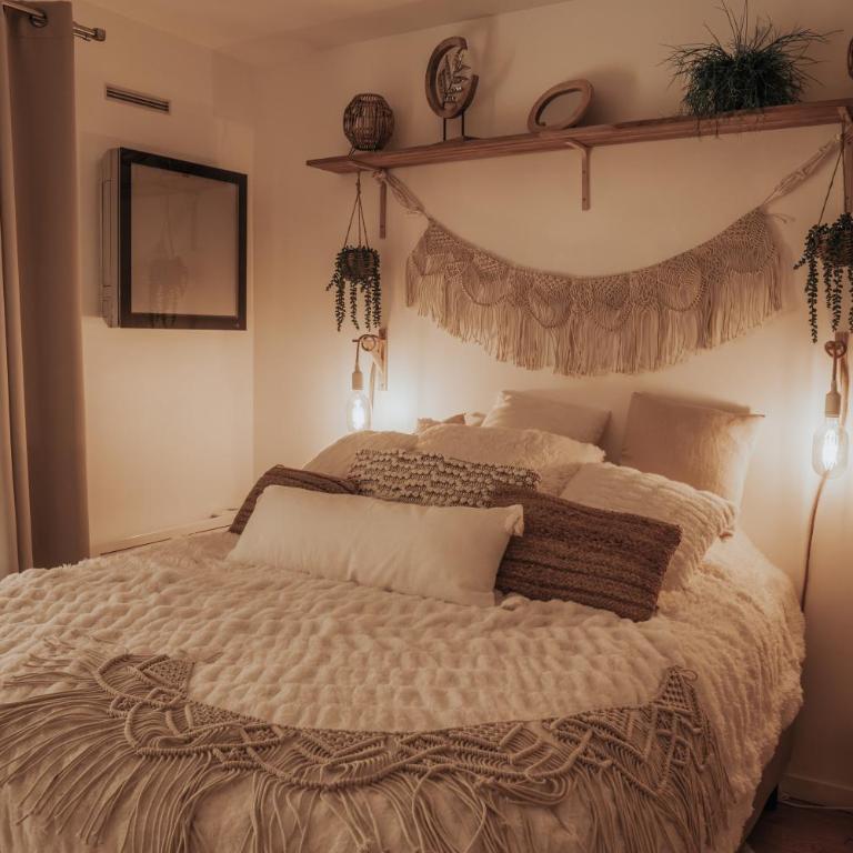 Studio tt confort coeur ville avec terrasse et parking gratuit - Appartement 1 Chambre - 11