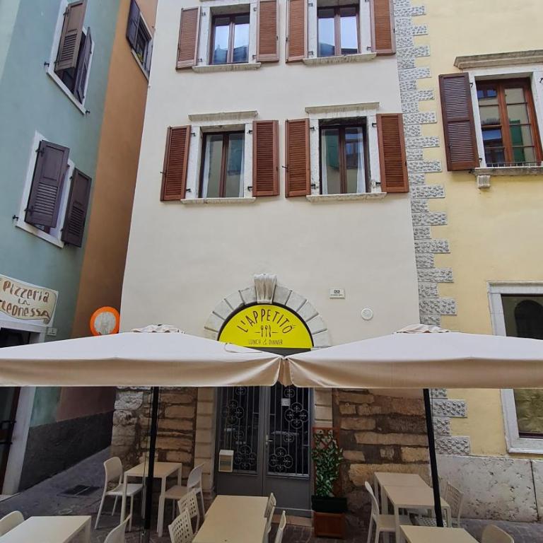 Appartamento Sunrise - Centro Storico - Appartamento con 2 Camere da Letto - 3