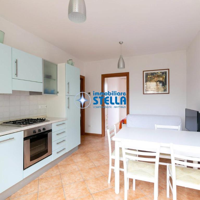 Residence Borgo dei Fiori - Appartamento con 2 Camere da Letto - 4