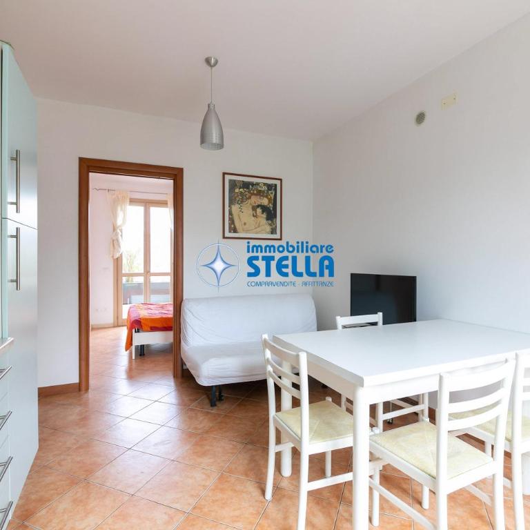 Residence Borgo dei Fiori - Appartamento con 2 Camere da Letto - 10