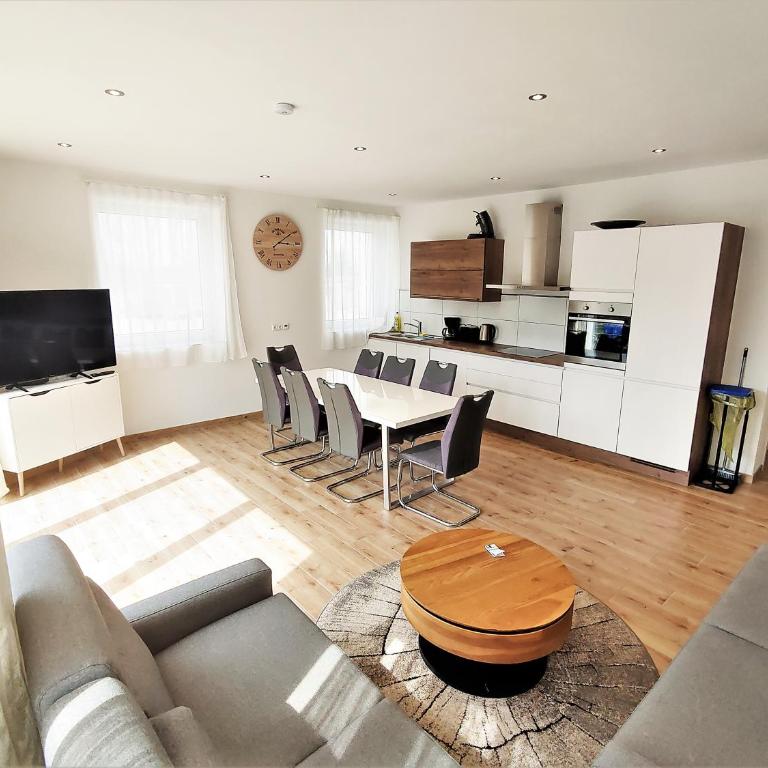 Landhaus am Schindelberglift - Apartment - Erdgeschoss 3 - 4