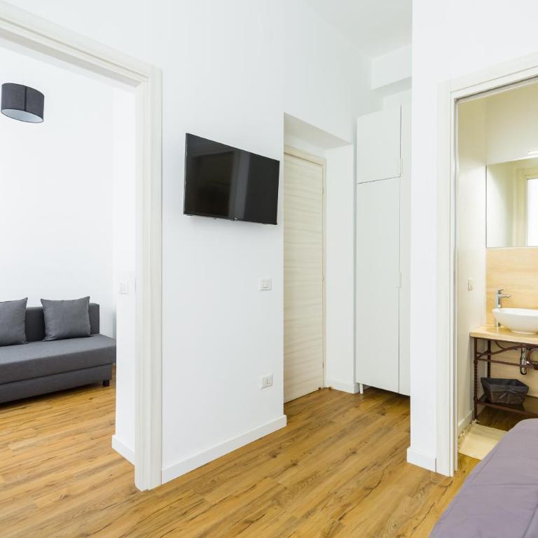 Barrio 133 - double bedroom in center by Napoliapartments - Appartamento con 2 Camere da Letto - 24