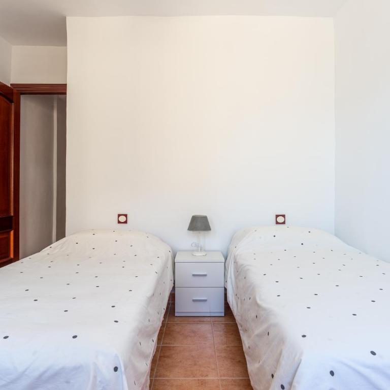 Sunny harbor house - Twin Room with Sea View - 6